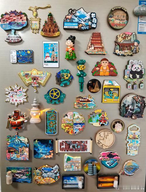 冰箱贴一定要经常挪挪位置已经没有位置挪冰箱贴了