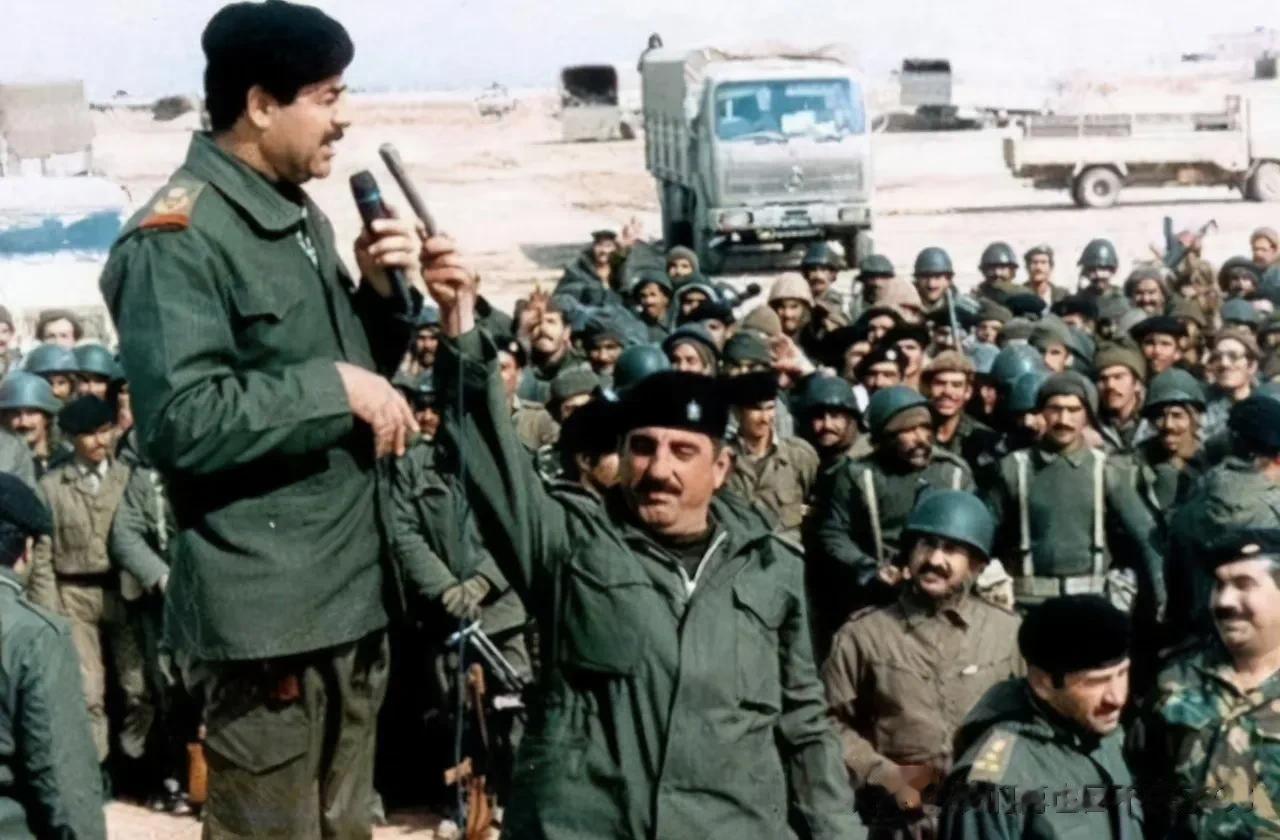 沙漠盾牌行动（英语：Operation Desert Shield，1990年8