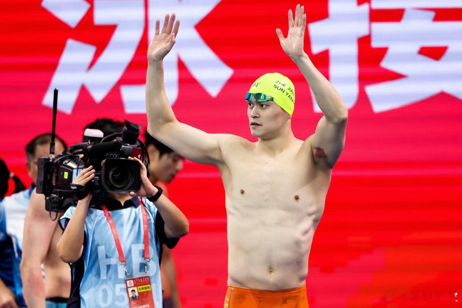 本届全运会，孙杨收获一金一银。男子4×100米自由泳接力，代表队伍参加预赛的孙杨