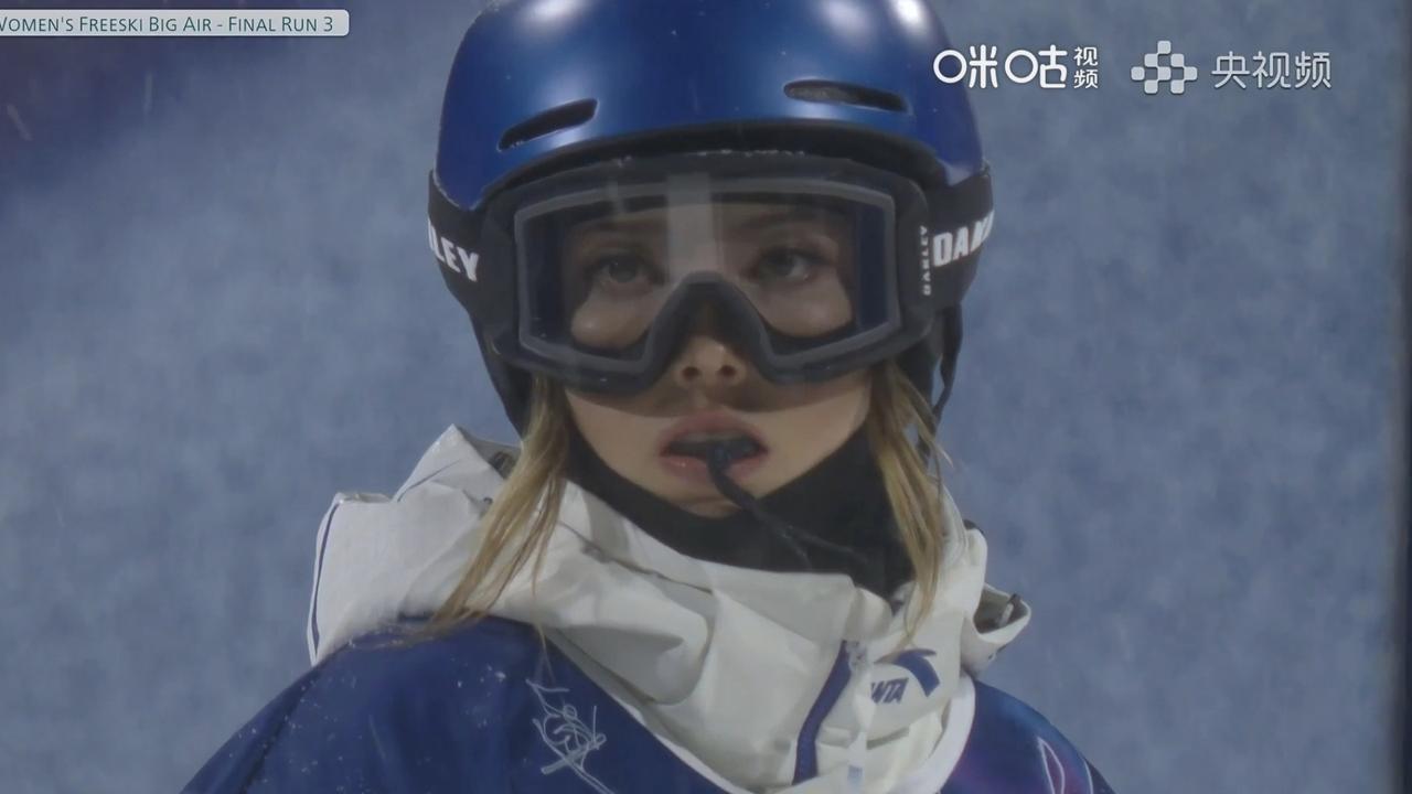 谷爱凌又获得一枚奖牌
米兰冬奥会自由式滑雪女子大跳台决赛，谷爱凌获得一枚银牌，中