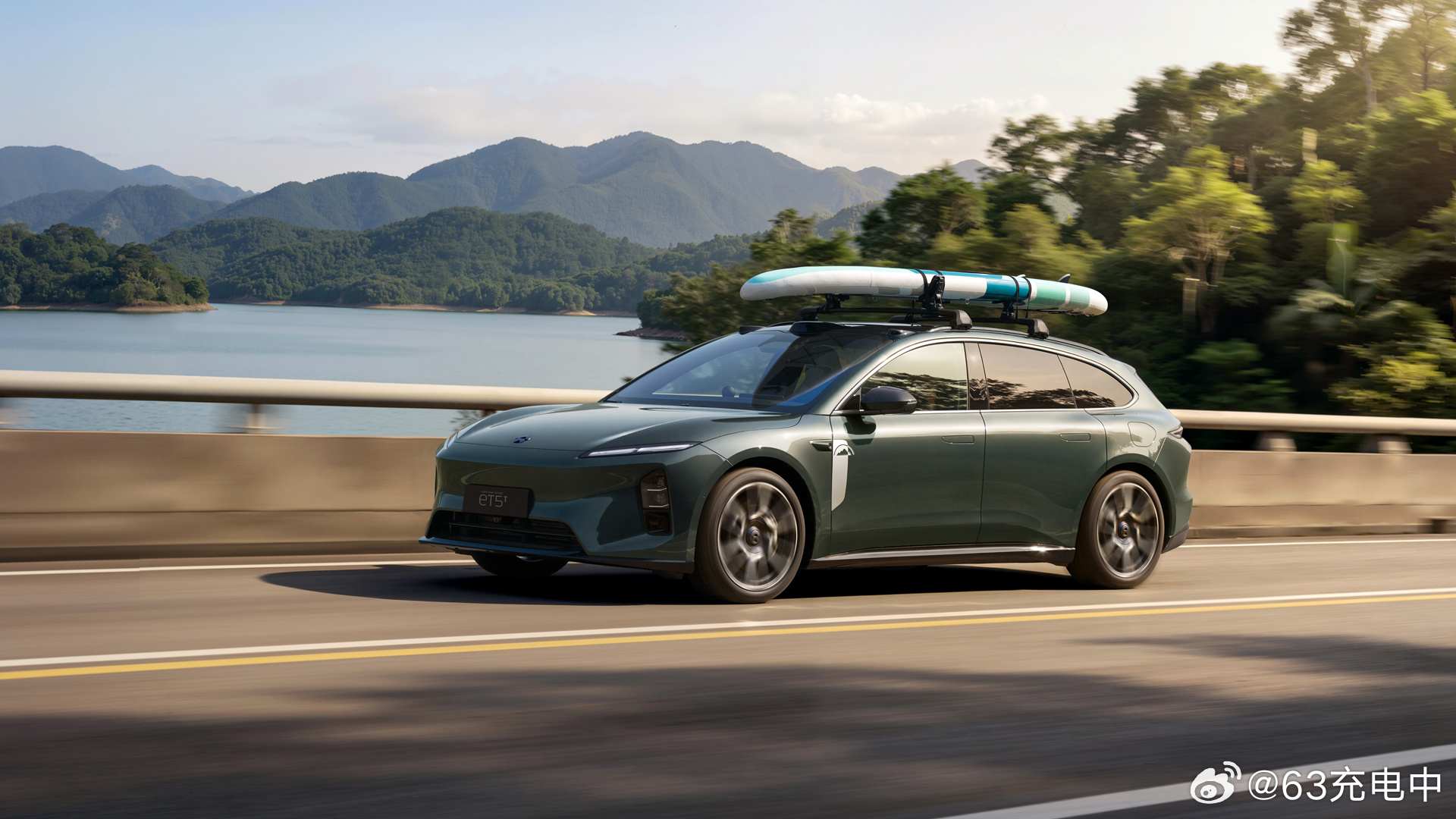 蔚来 5566 这次有个新的特别版车型叫自然奇境版，这个版本的一些小细节是针不戳