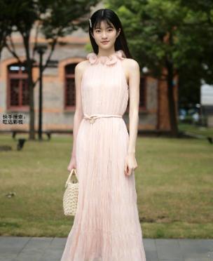 联赛：001 澳超球队：墨尔本胜利vs阿德莱德方向：3-4球比分：1-2  1-