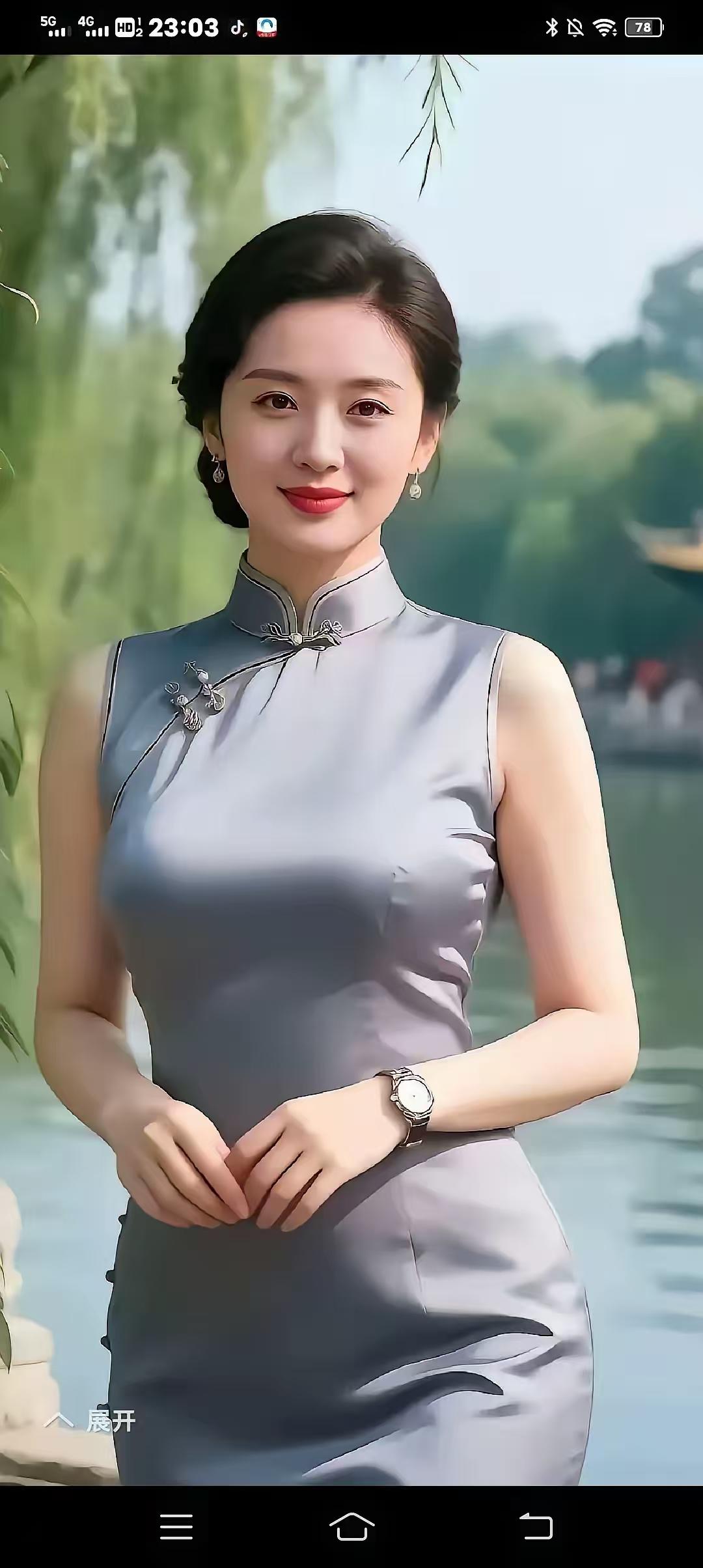 四块玉·湖景佳情
雁掠塘，芦摇浪，
绿柳湖栏映红妆。
水天入画诗心荡。
雁有鸣，