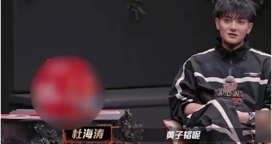 黄子韬刀子嘴豆腐心黄子韬妥妥的“傲娇本娇”！把选手批评得“体无完肤”，下一秒又主