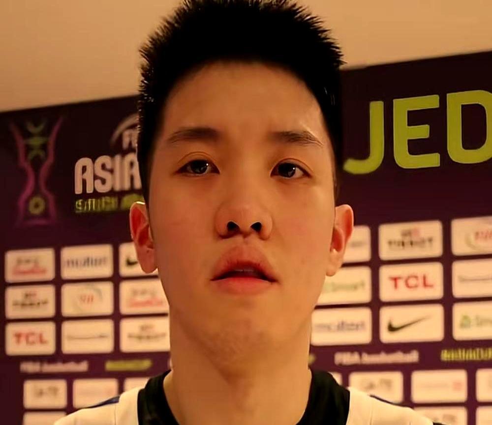 日本主帅赛后直接服软：一对一必须多人协防，他的节奏没破绽！
 
你敢信？上半场落