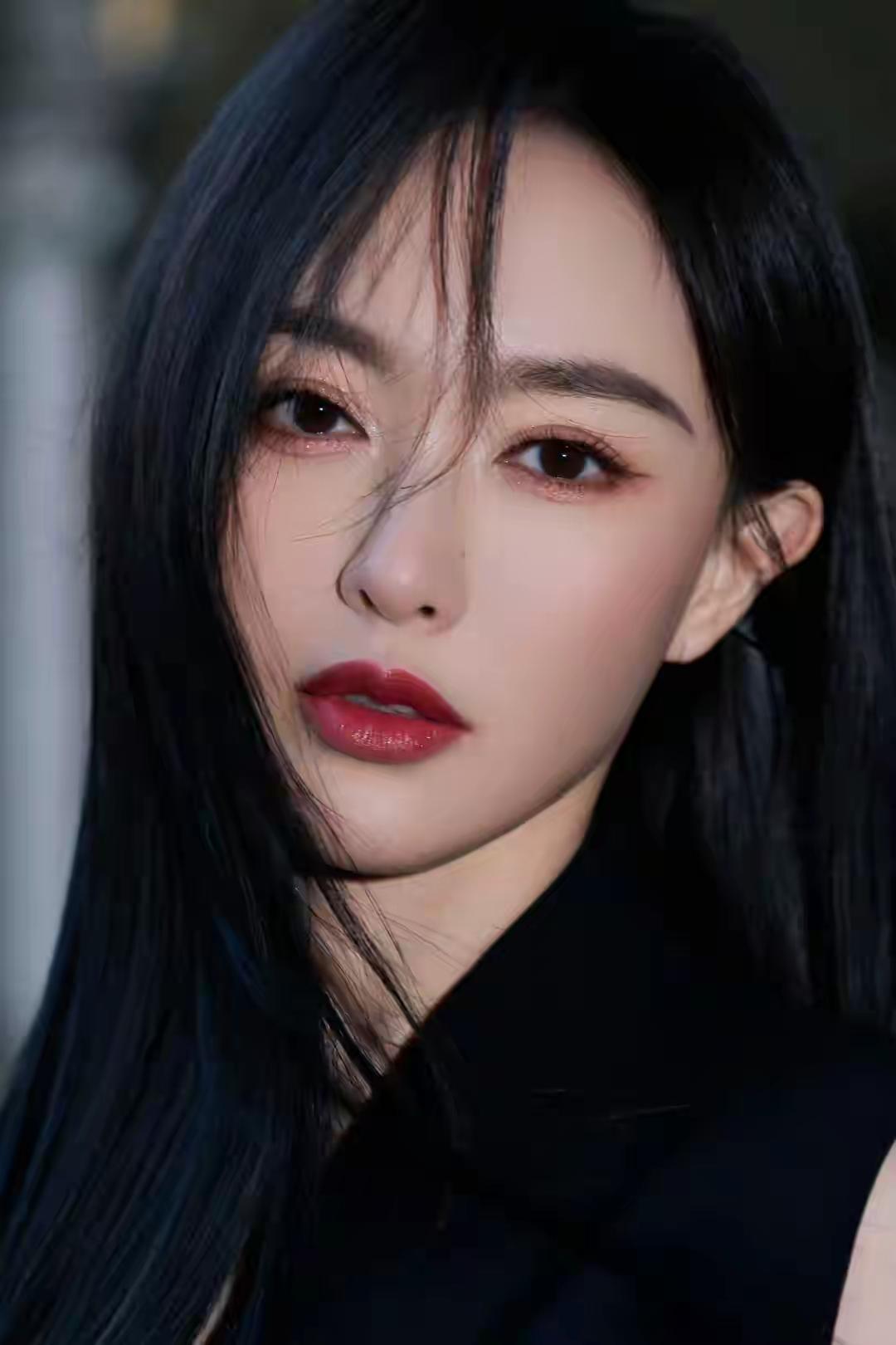 唐嫣集卡领红包