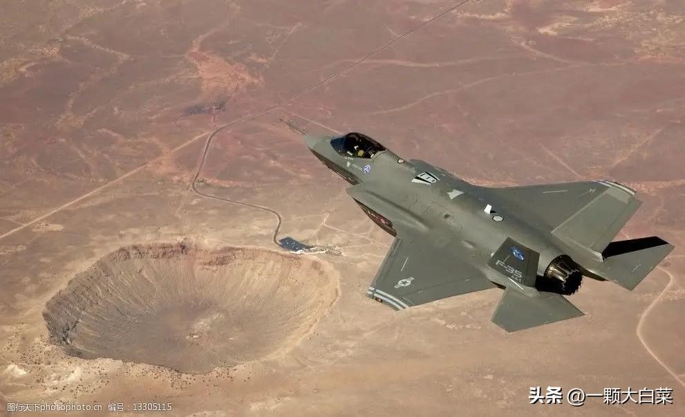 一觉醒来美国要“逃跑”了！特朗普声称已经考虑逐步降级对伊的军事行动，原因是已经非