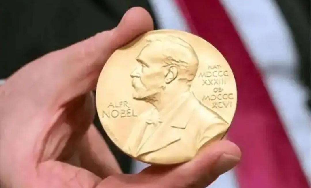 德能是否配位并不重要，重要的是用人的是什么人。诺贝尔和平奖今天下午开奖，给谁不给