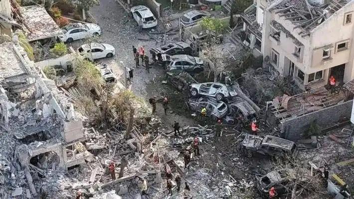 多行不义必自毙，以色列走向衰落是必然趋势。玩火者必自焚，它的种种行径早已突破底线