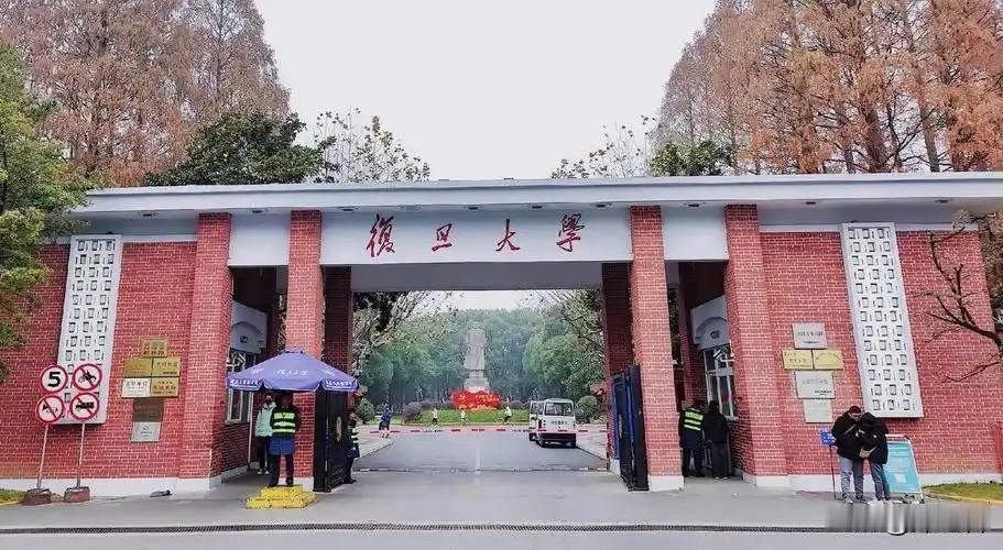 今年，"双一流"高校本科将整体扩招10万人以上，光是已公布的部分就有：东南大学+