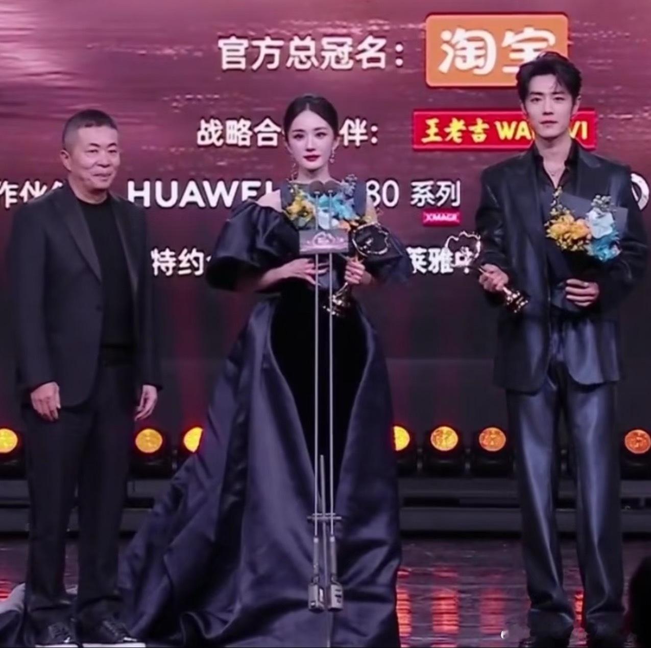 往好了想，明天数据一出来，杨幂粉丝可以吹热度都被我幂吸光了