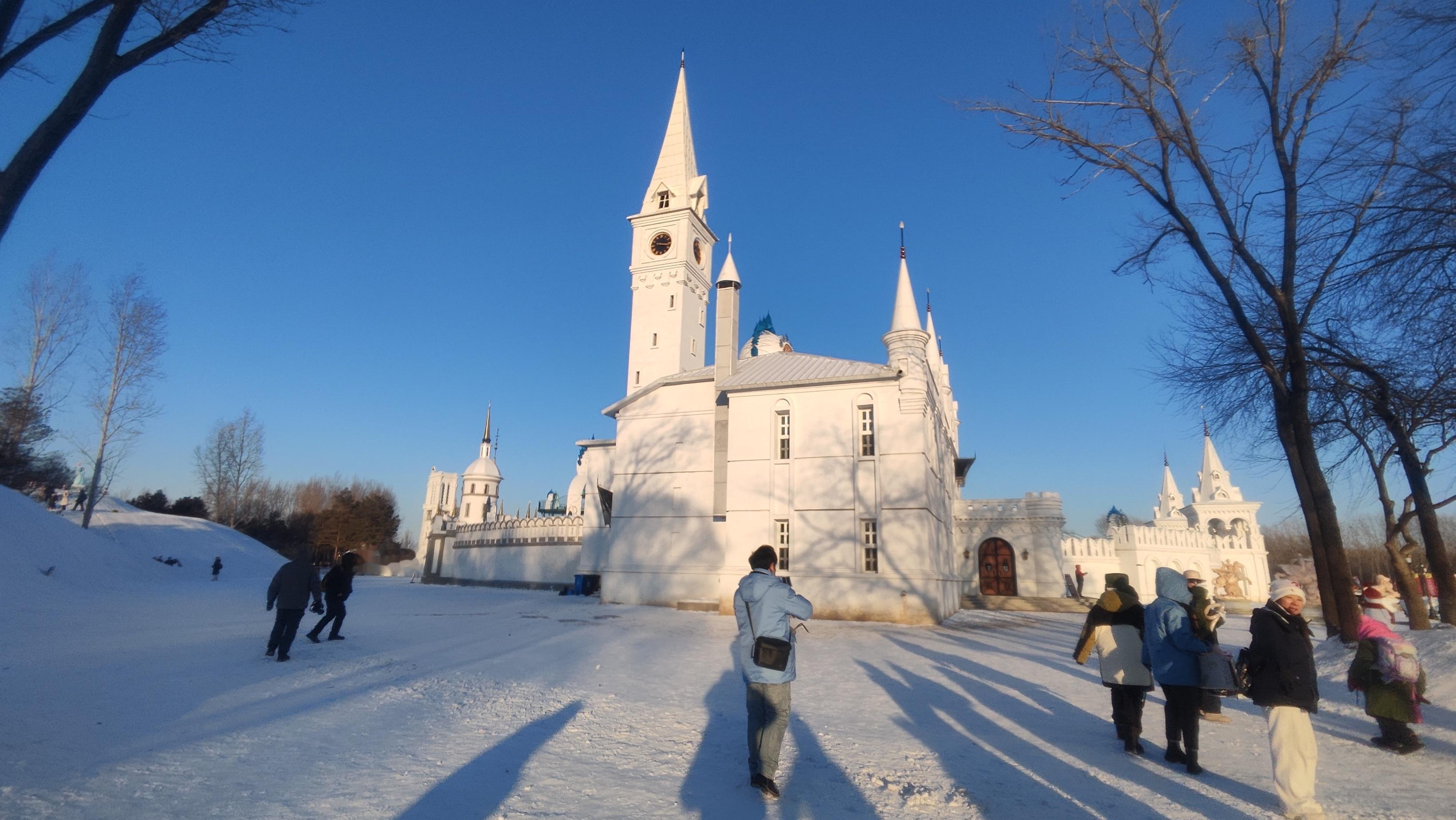 《伏尔加庄园 东方莫斯科！哈尔滨伏尔加庄园，解锁俄式冰雪盛宴 欢迎台湾小土豆来玩