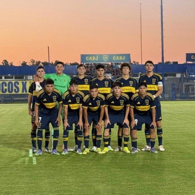 博卡青年在超级德比中击败河床，晋级预备队锦标赛决赛！！！🚨🚨🚨🔵🟡🔵