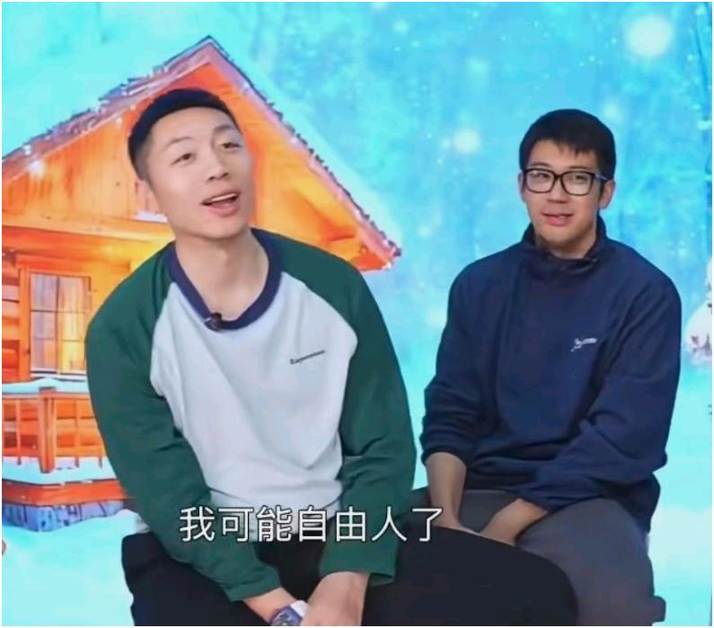 29号了许昕的新职务还没官宣，稍安勿躁。
当时他直播时主动提到升官这个话题，并透