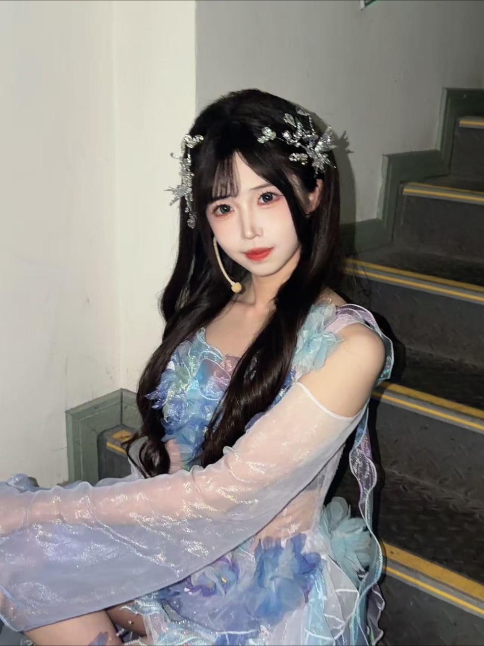 世界上最简单的是利益，最复杂的是感情刘/姝/贤×沈/馨 ​​​