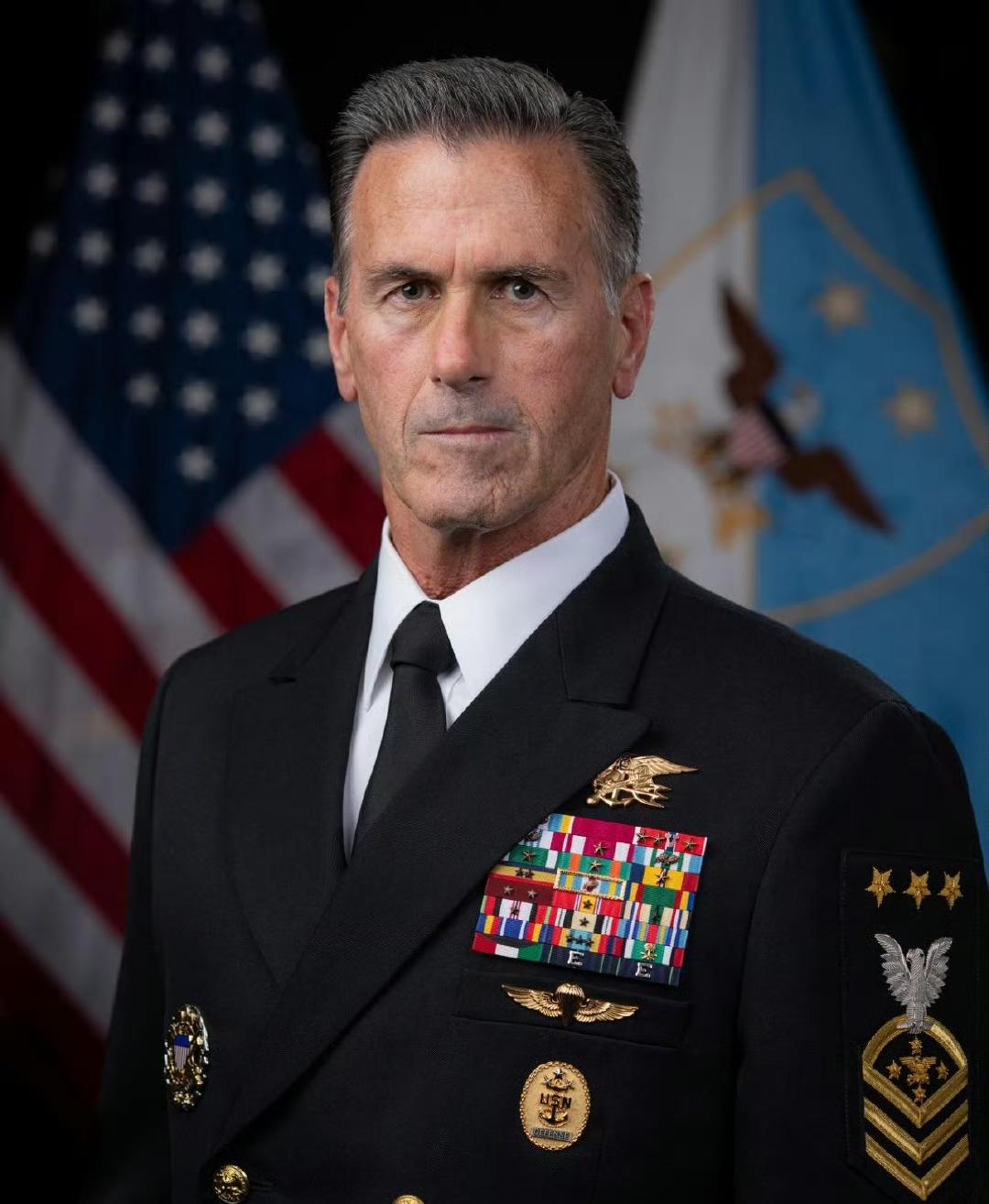 2025年6月上任的美国武装部队最高士兵：主席高级士兵顾问（SEAC）戴维·L·