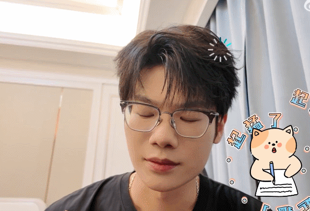 33Svan看电影被抓vlogOo3五老哥可爱抓拍！被吓到的33竞浪大会 202