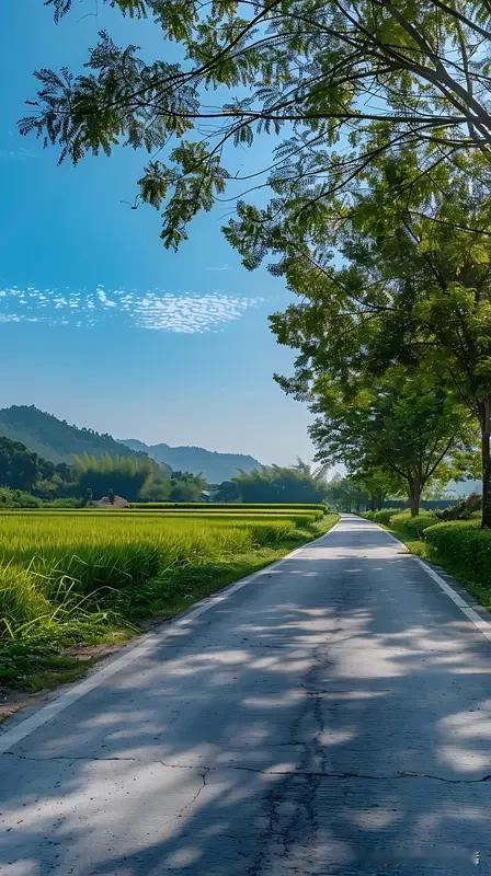 你相信风水和玄学吗？
如果一个家里有这种情况:
家里户主60出头猝然离世，小儿子