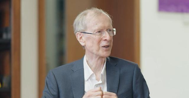 1637年，法国一名叫费马的律师提出了一个数学猜想，然后在空白处写道：“我有一种