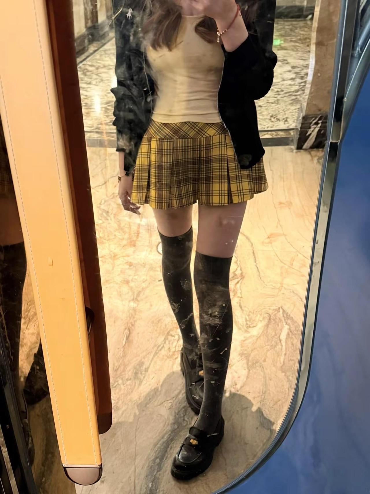 现在的我瘦瘦的 美美的 你想不想见我