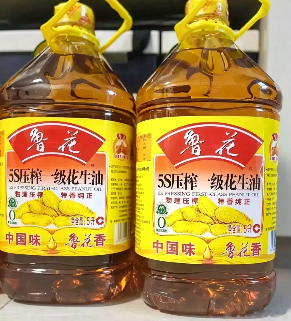 国安今天踢得不算好，但是一想起你俩，夫复何求…… ​​​