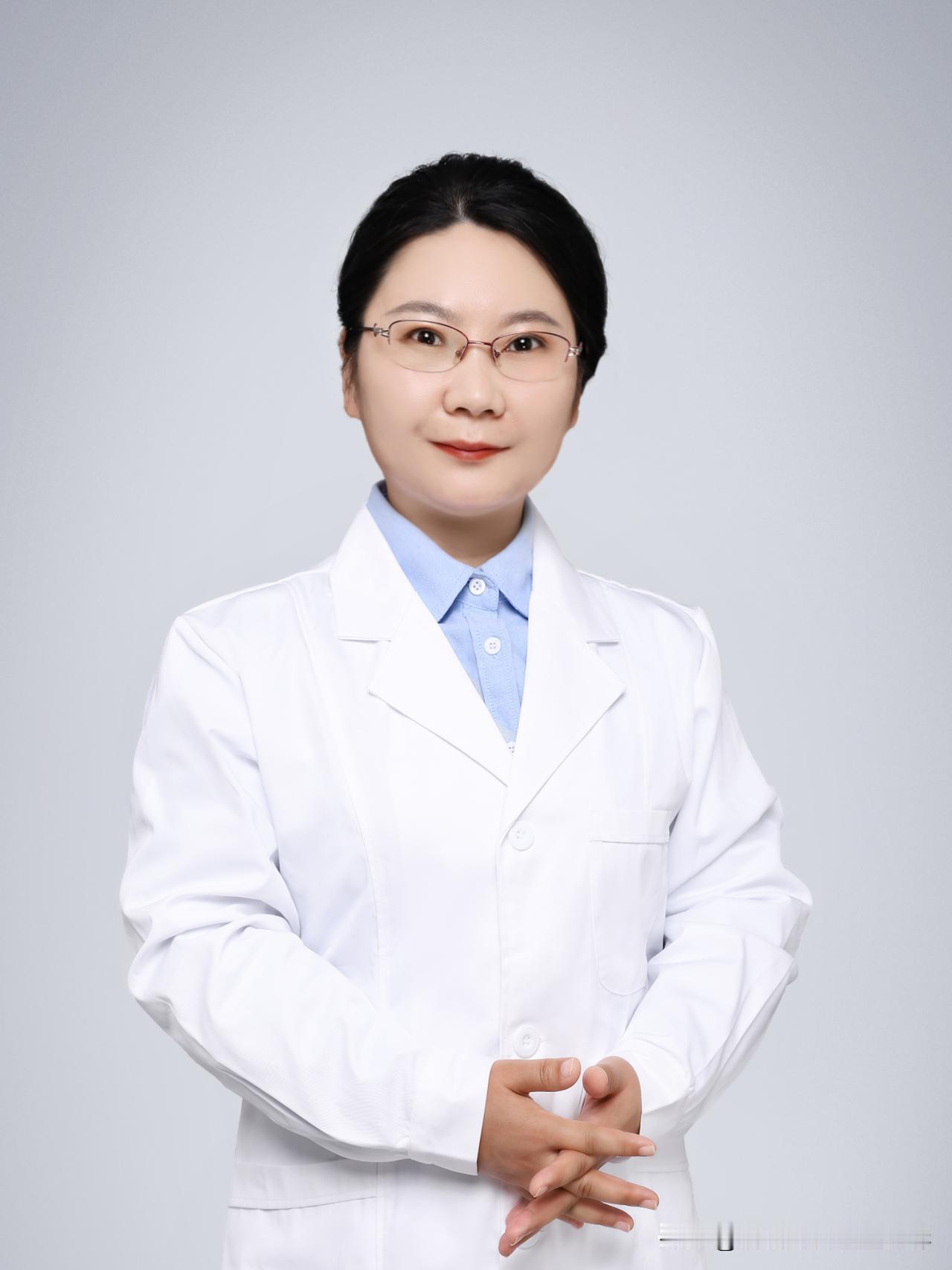 大家好，我是北京公立三甲医院儿科中医杨晔，毕业于北京中医药大学，目前从事儿科临床