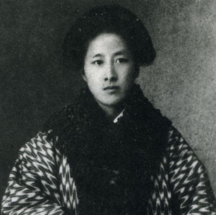 秋瑾牺牲后，婆婆拒绝葬她，打她的丈夫2年后早亡，儿女发展如何

1907年7月1