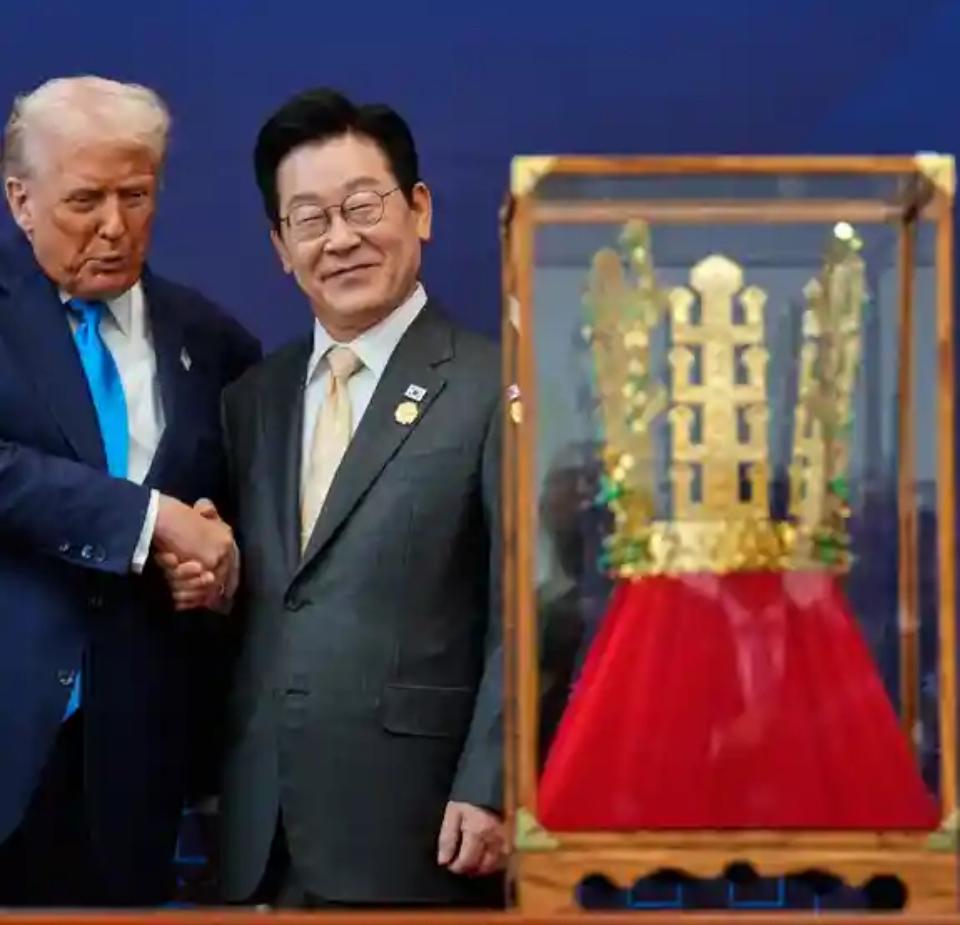 特朗普称协定几已达成 首尔承诺在美投资3500亿美元
     经数月谈判后，美