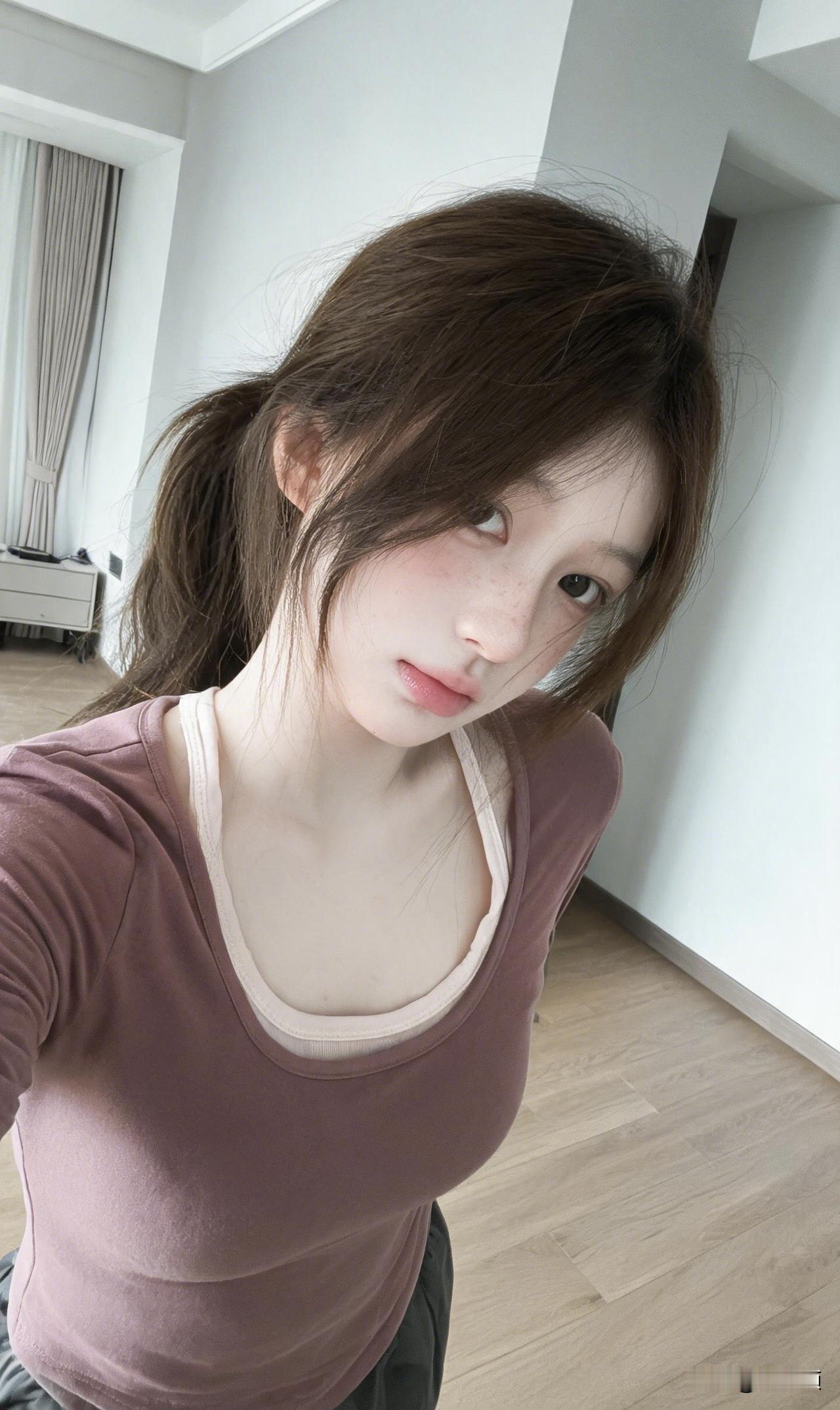 什么样的女孩你看一眼就会心动软萌可爱如何？[送心][送心][送心]