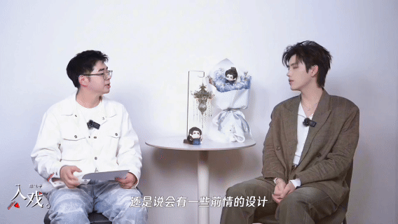 陈飞宇拍被掐戏前主动憋气用心雕琢每一场戏份！陈飞宇出演《白日提灯》狠下苦功，掐脖