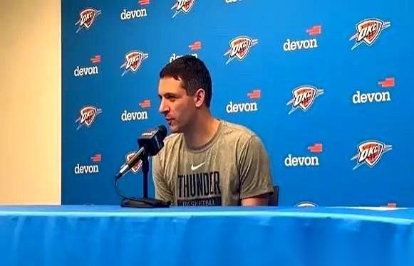 “如果杰林在快攻时被绊倒，我们预计今后裁判都会判罚二级恶意犯规。”
雷霆主帅戴格