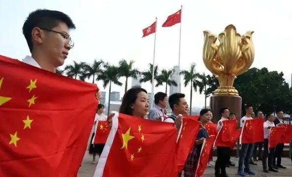 统一倒计时！中国向世界正告：台湾外债不承认、外军入侵必打击、海外资产归属明确，台