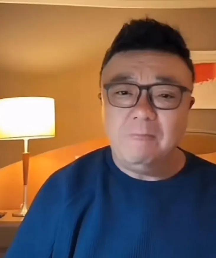 昨晚董路直播直接摊牌了——他说真正往死里挤兑他的不是中国足协，是北京足协，顺带把