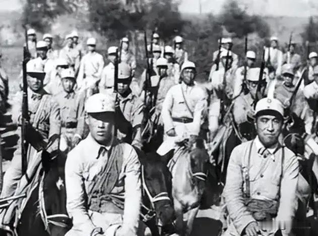 在1942年冀南抗战最艰苦的“四·二九反扫荡”中，八路军129师骑兵团曾在团长曾