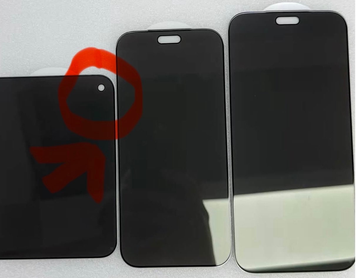 iPhoneUltra 单挖孔屏单挖孔设计，难道说真没有FaceID，改成指纹解