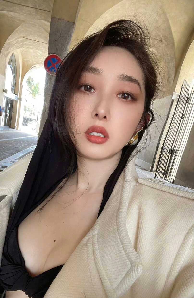 蒋梦婕的盯👀 ​​​
