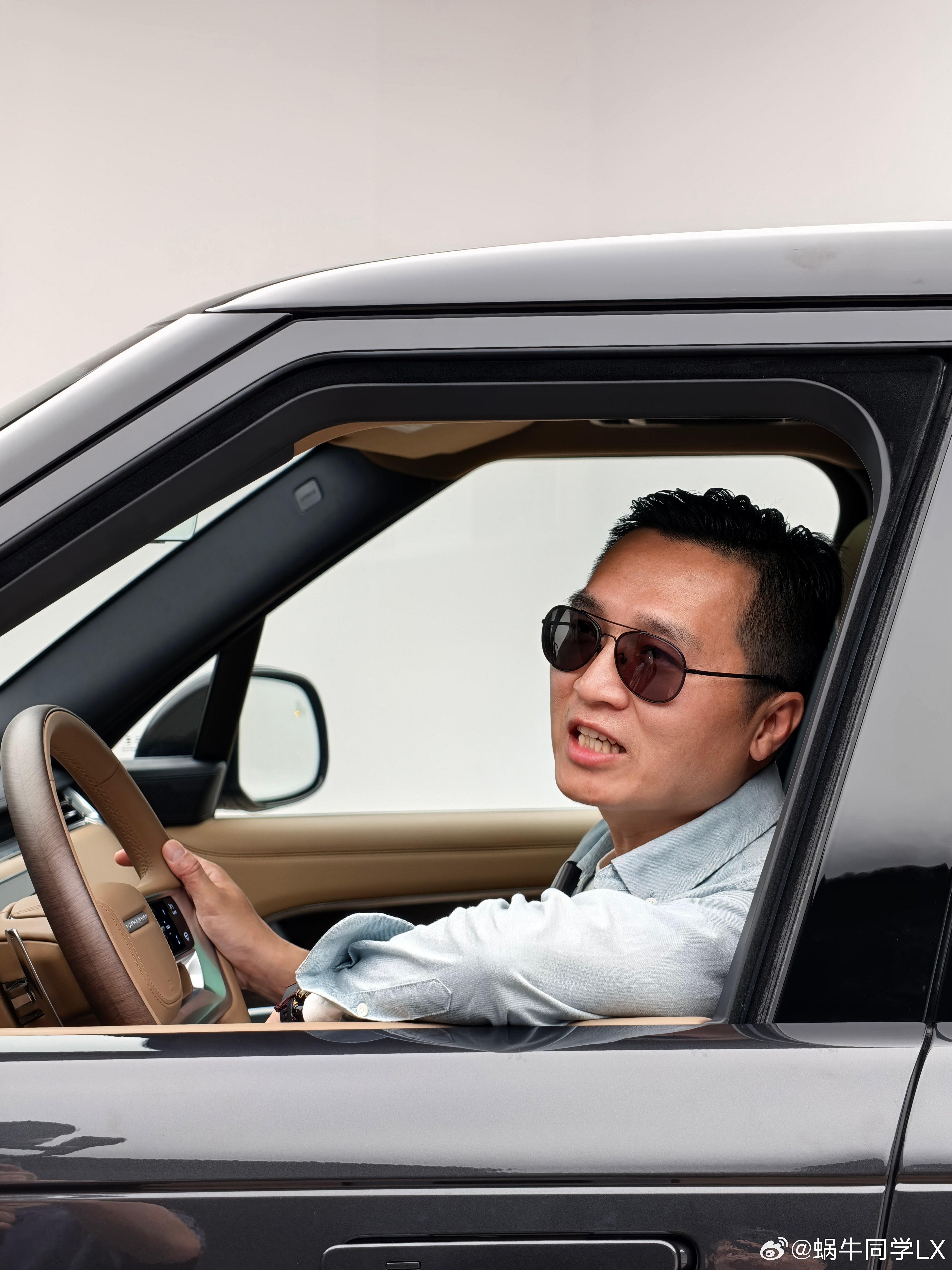 大家早上好！果然一忙起来，时间过得快，转眼就来到月底了。开燃油车的朋友，昨晚去补