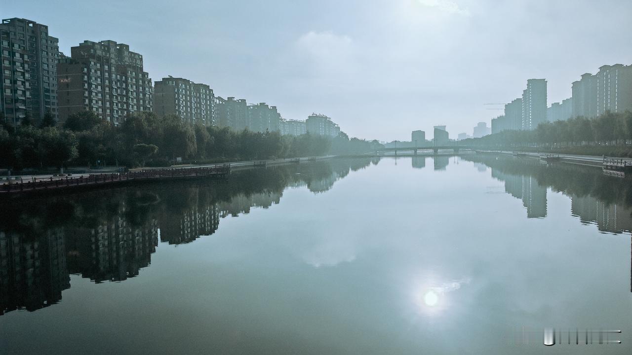 晒图笔记大赛清晨时光，水天同日。