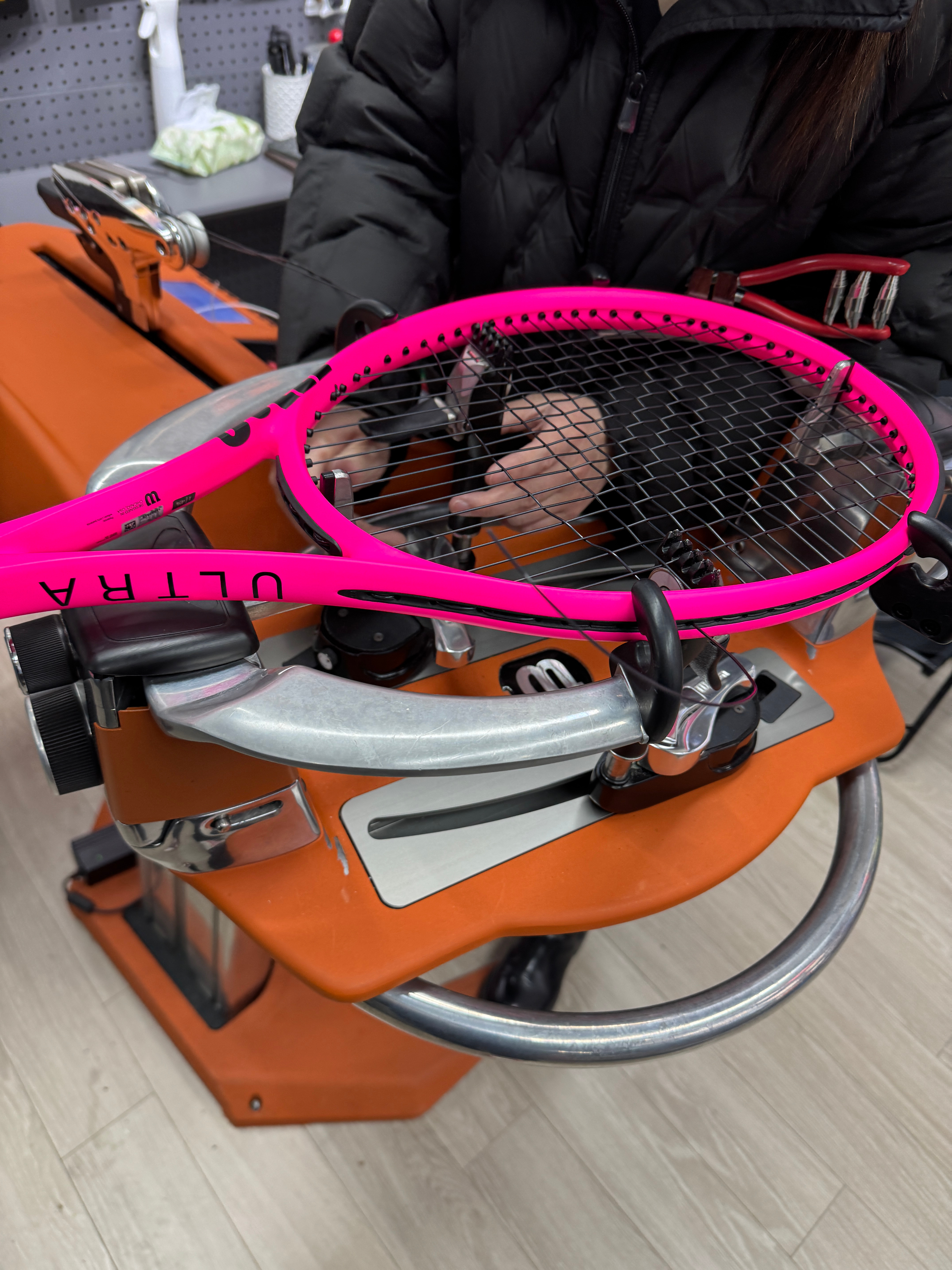 威尔胜ULTRA V4粉色，这拍子很多女生喜欢…