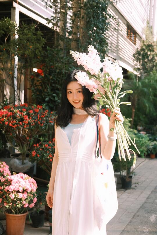 生活感写真｜花和少女永远拍不腻💐