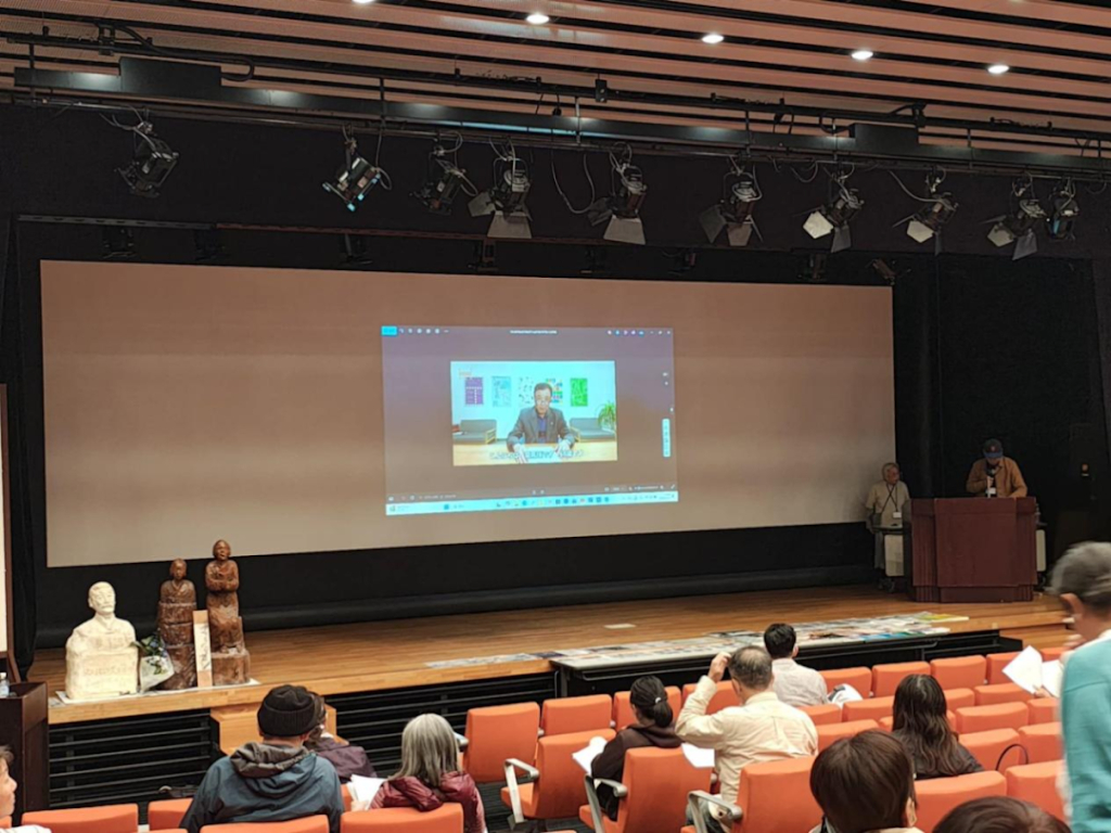 琉球当地市民团体举办了南京大屠杀发生88周年追悼集会。与会者共同观看了相关影片，