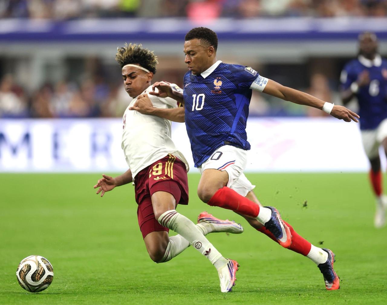 随着西班牙2-0淘汰法国进入世界杯决赛，产生了几个不争的事实！
1.西班牙已经成