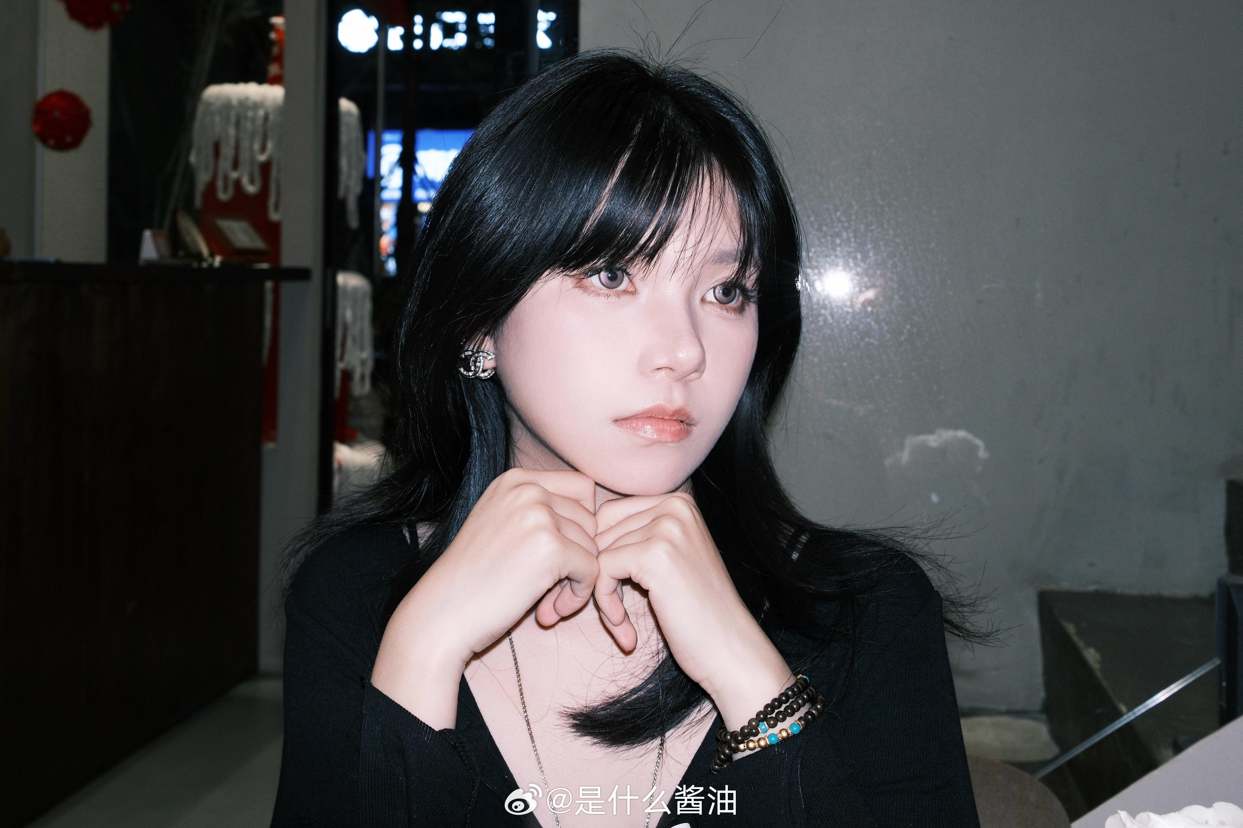 只能周末多拍点照片了 