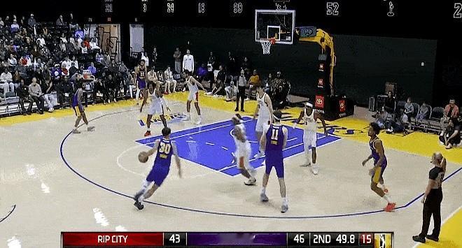 杨瀚森这俩大帽，直接盖出名了。

11月28号混音队打南湾湖人那场，杨瀚森算是彻