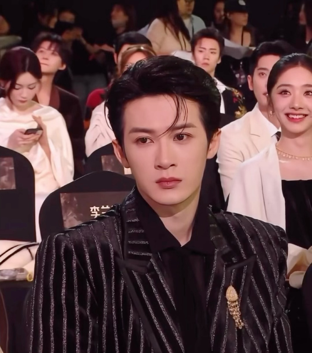 注意，这不是静止画面！ 