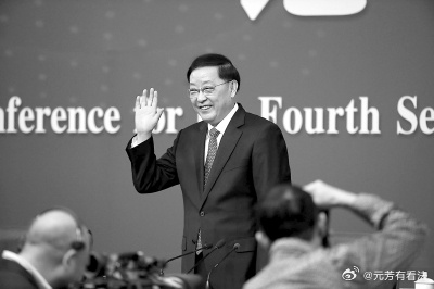 72岁的住建部原部长陈政高逝世。72岁，相对来讲算年轻了，从2017年6月卸任到
