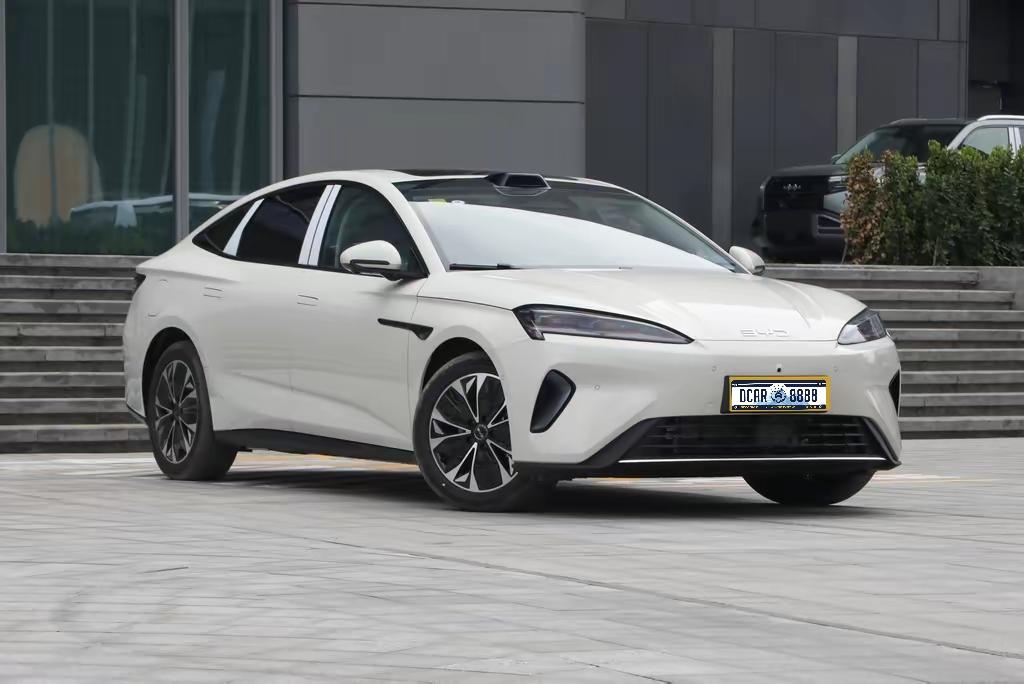 想搞台二手纯电车，最后纠结在比亚迪海豹07 EV、广汽丰田铂智7、零跑C10这三