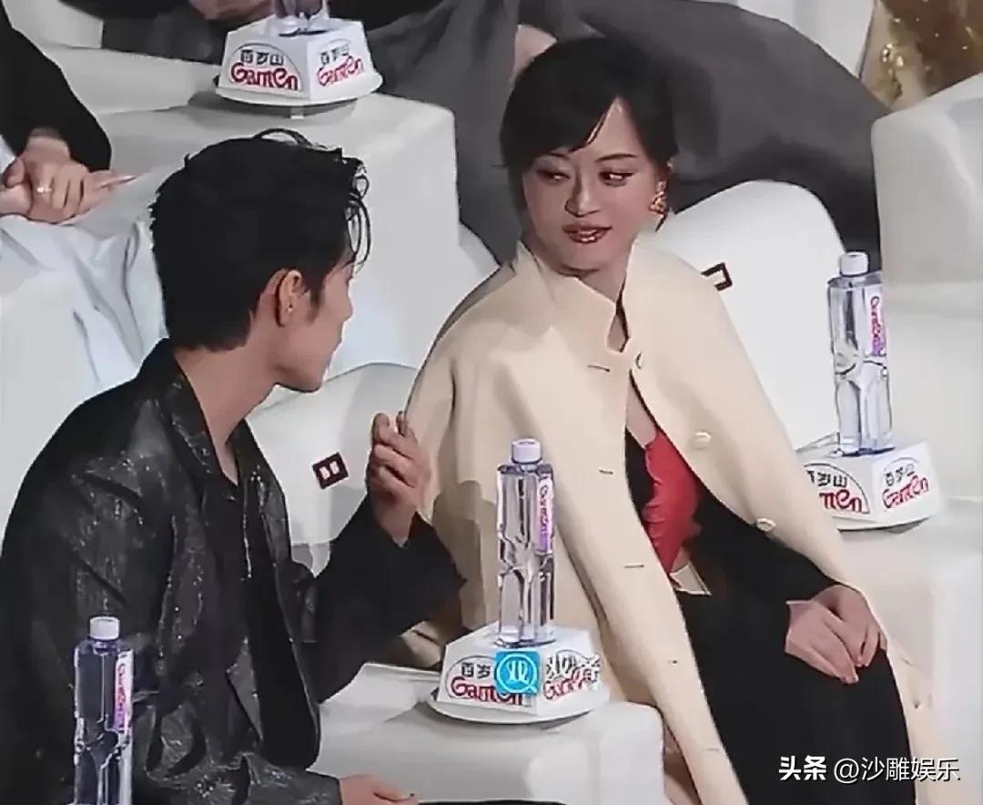 肖战孙俪，冲上热搜！

3月9日晚的微博热搜，居然被两个看似“八竿子打不着”的人