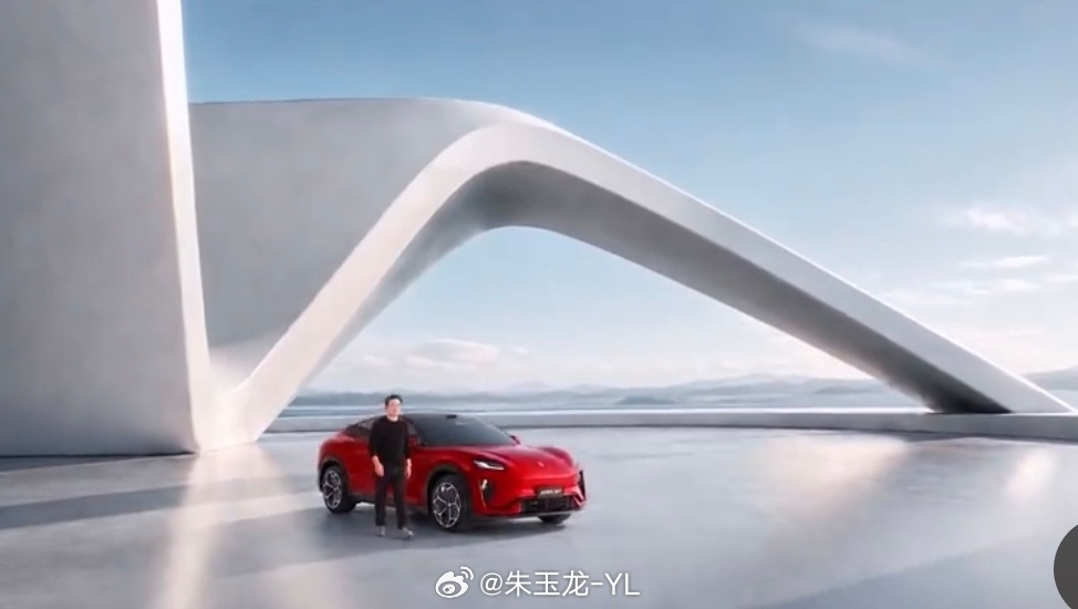 这波 AI 汽车的主要推手是字节跳动，就像它的 AI 手机AI汽车的核心卖点是一