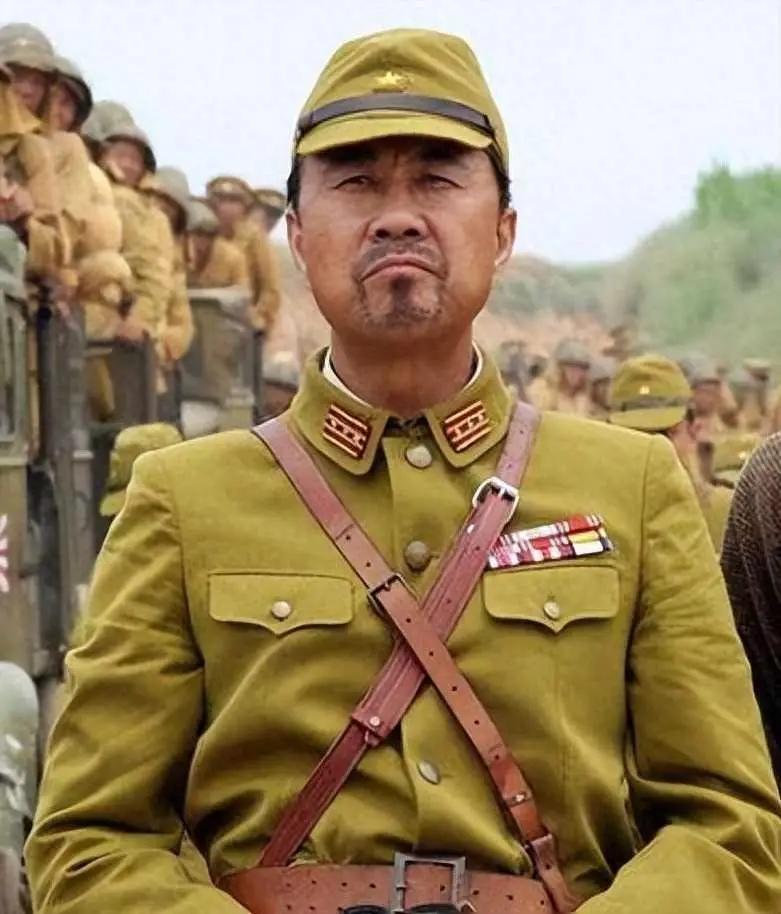 【钧正平：“大佐”浸透中国人民血泪】最近，日本公然谋求恢复二战时期的“大佐”军阶